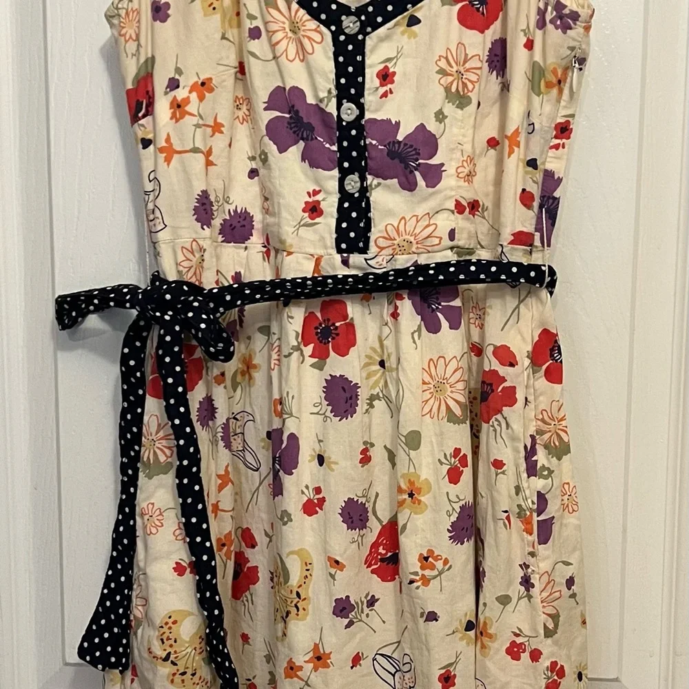 Anthropologie Cream Floral Midi Dress with Black Trim - Picture 15 of 16